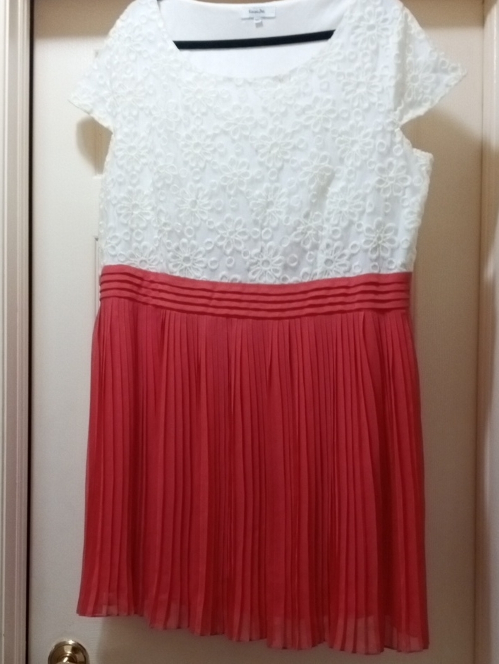 Take Extra 50%off>>Simply Be White Lace Bodice Coral Pleated Skirt Dress